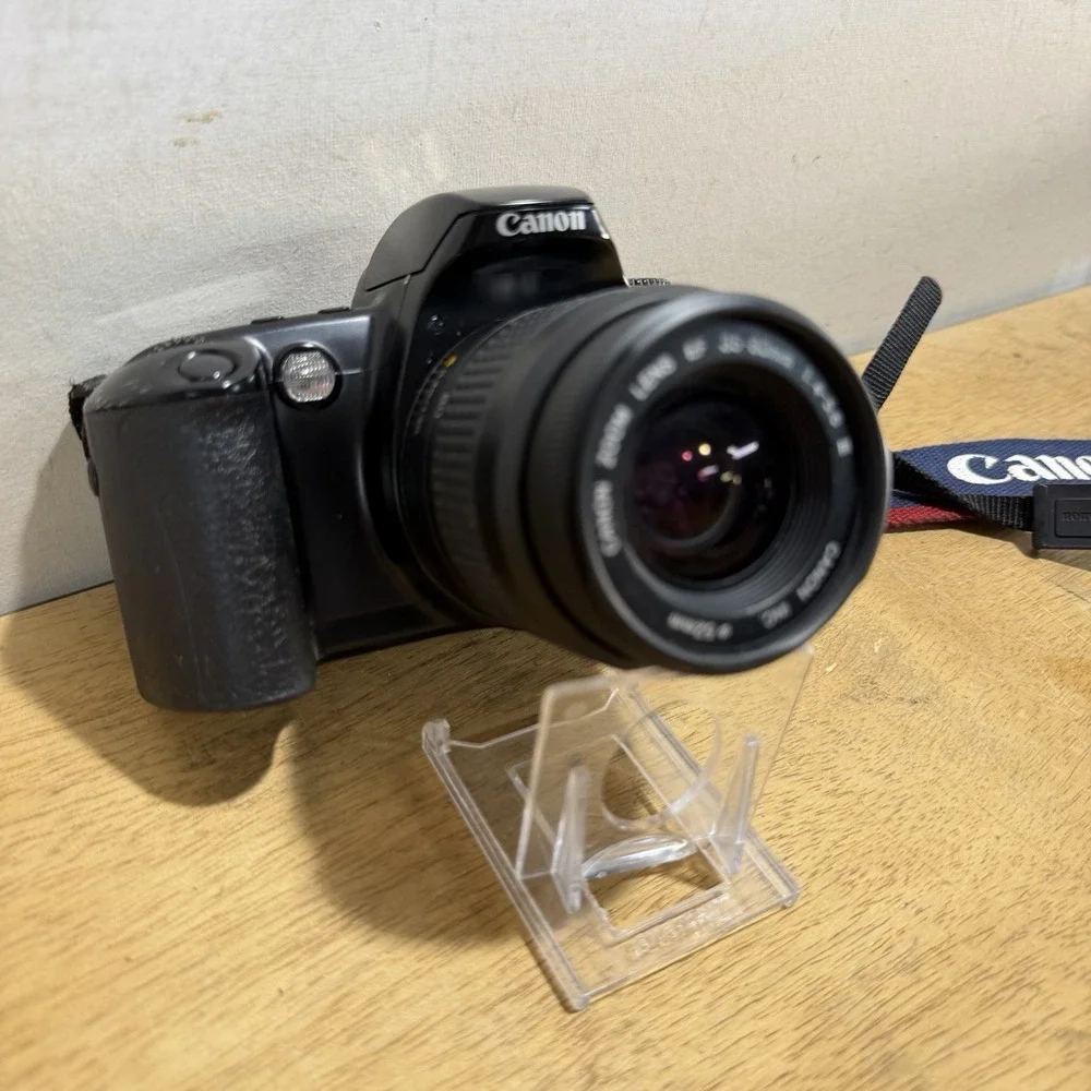 Canon EOS Rebel XS 35mm SLR Film Camera EF 35-80mm Lens Black TESTED